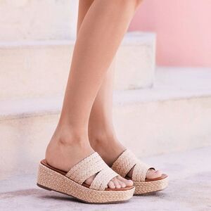 Andre Assous Selena Beige Espadrille Rafia Flatform Wedges
